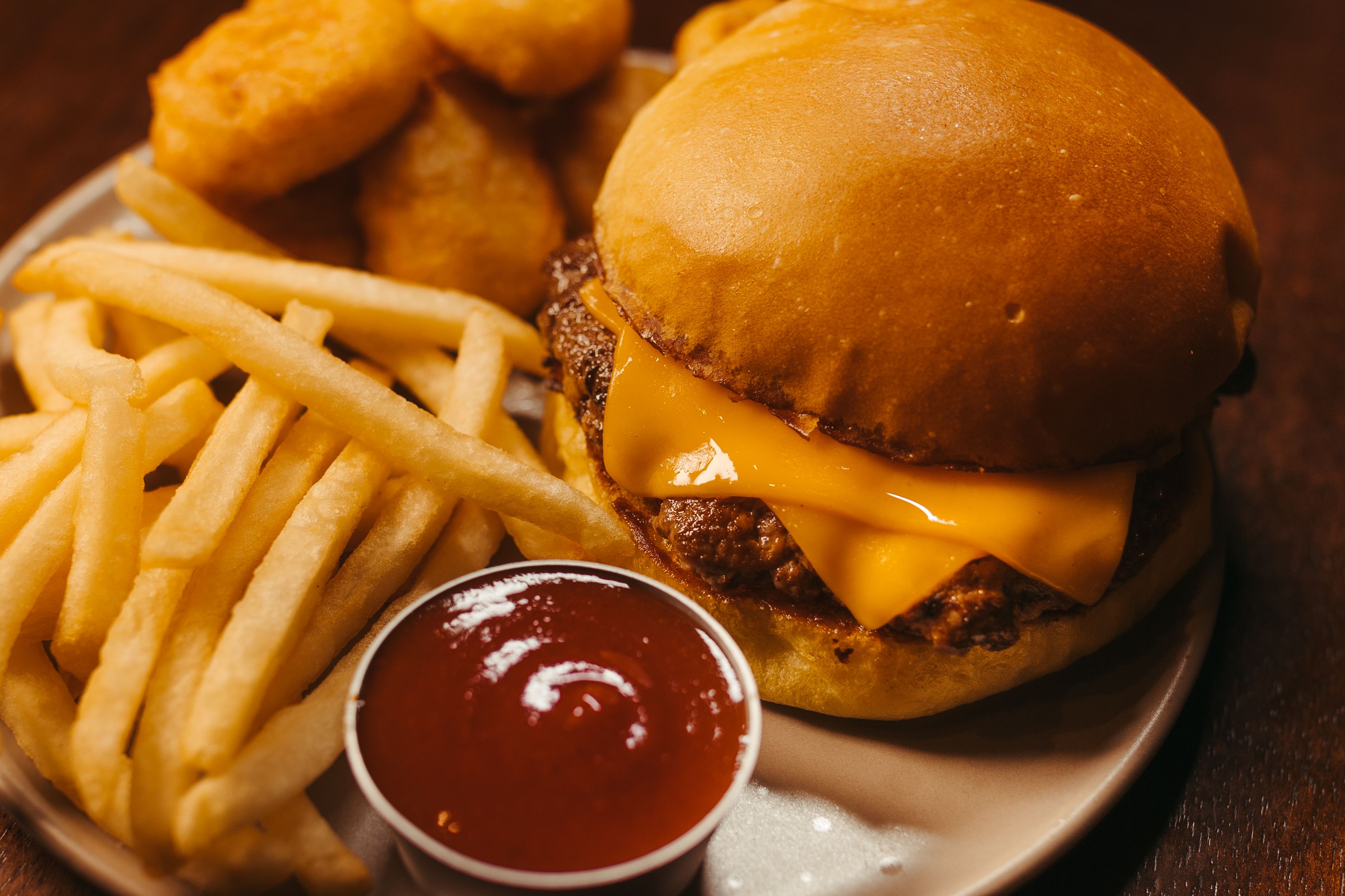 Cheese Burger Kids Meal